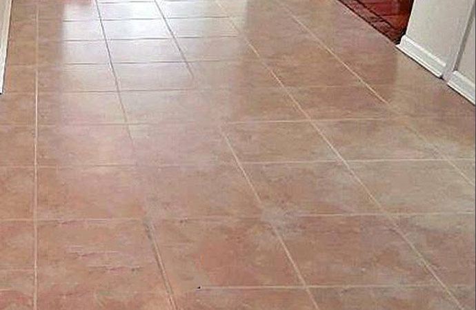 https://www.dalworth.com/images/tile-and-grout-cleaning-epoxy-grout-cleaning.jpg